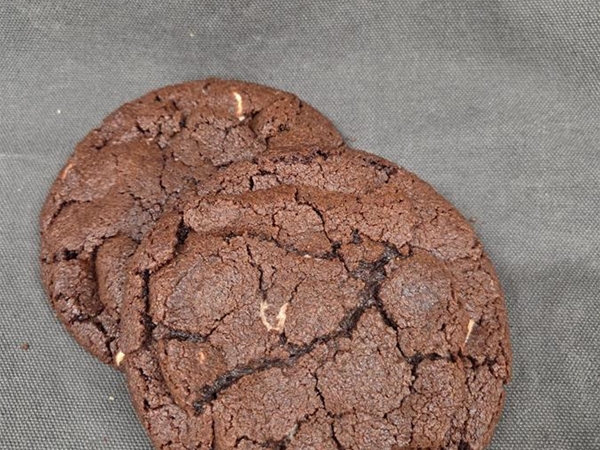 chocolate chip cookie